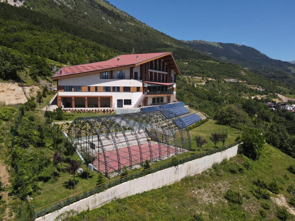 Abi Green Hotel Prevalle Призрен Экстерьер фото